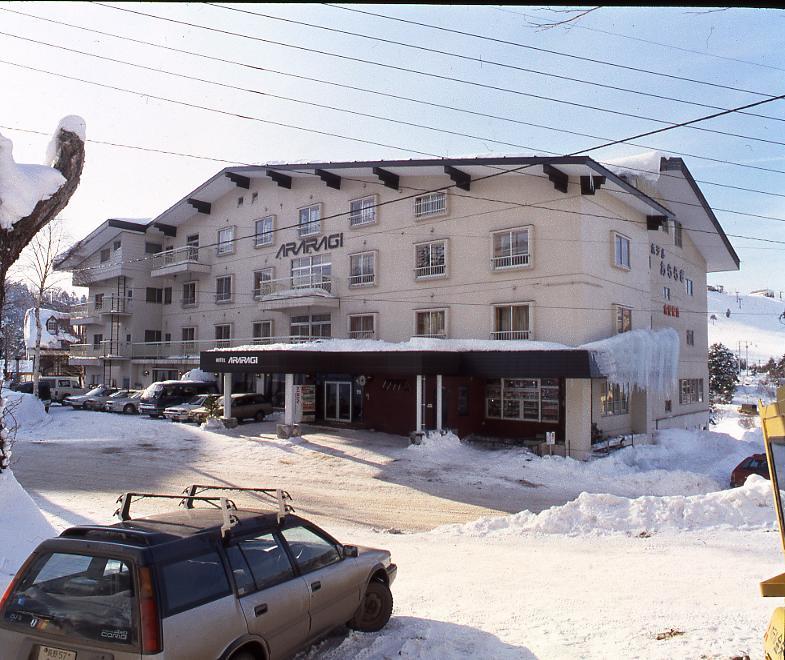 יאמנוצ'י Hotel Araragi מראה חיצוני תמונה